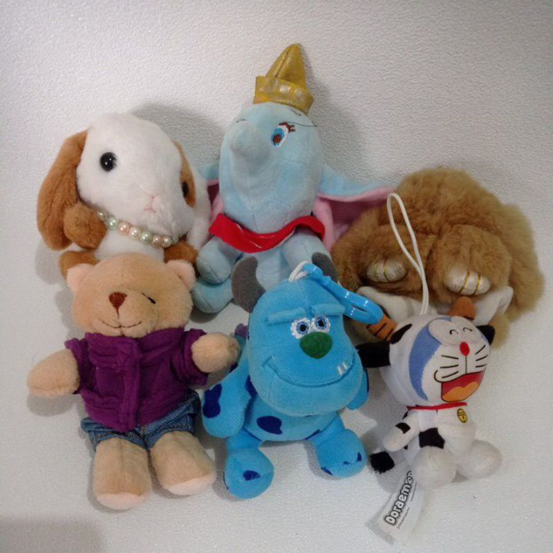 Ganci boneka preloved/ Gantungan kunci Doraemon/ Dumbo/ Loopy/ Sulley/ Teddy ff