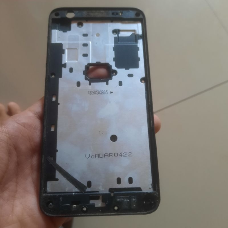 FRAME TULANG TENGAH TATAKAN LCD+ BATTERY SAMSUNG GALAXY A2 CORE COPOTAN
