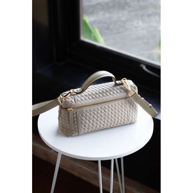 Linette myrcella/ tas selempang wanita/ tas anyam