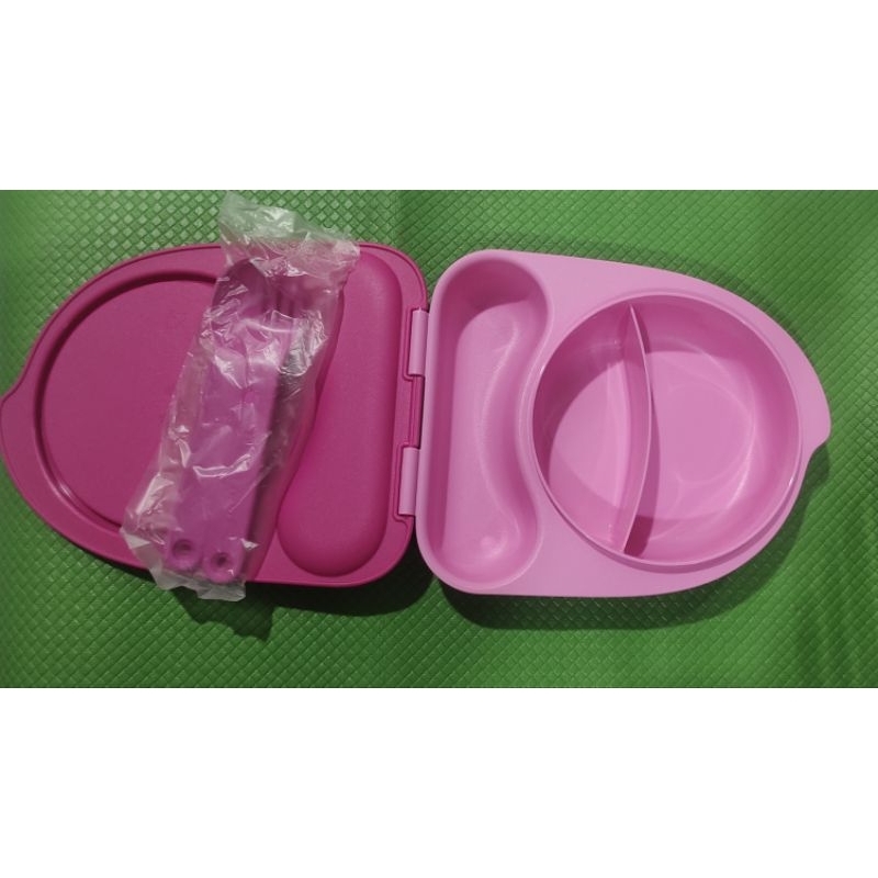 TEMPAT MAKAN ANAK TUPPERWARE