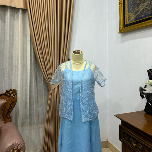 Preloved One Set Brukat Kebaya Dress