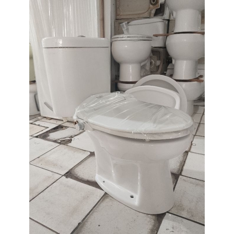 kloset duduk toto cw. 420j+tutupan ecowasher