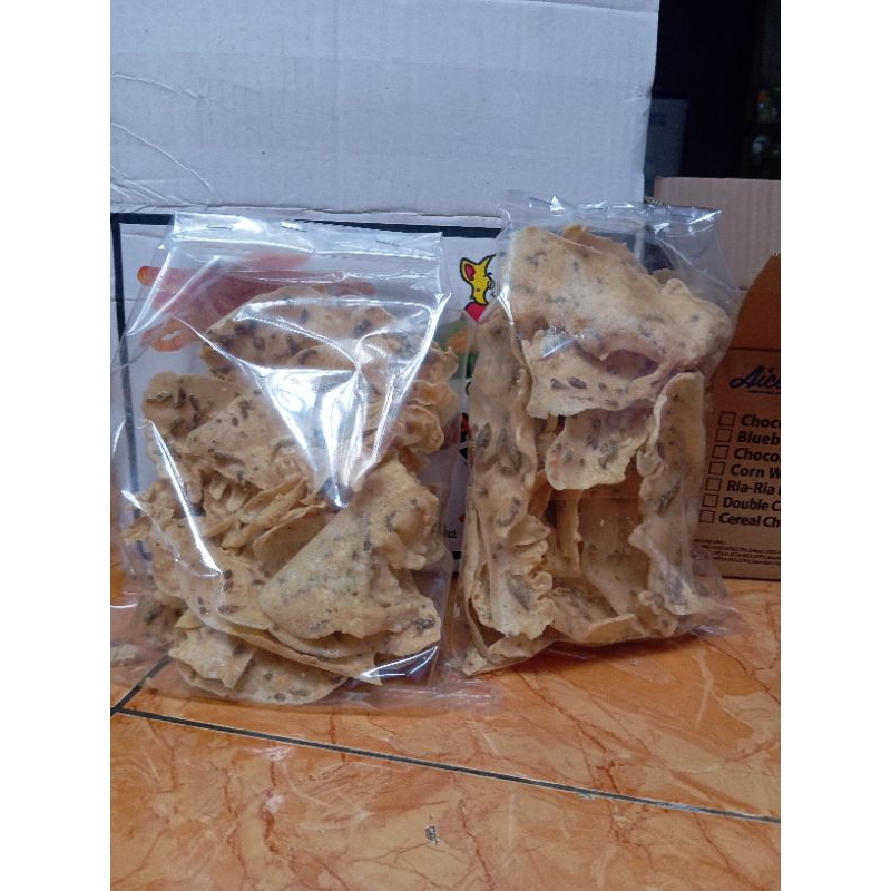 

Peyek Petho Renyah Gurih | Cemilan Tradisional | Homemade – Tersedia 100gr / 250gr / 500gr / 1kg peyek petho cetul cetol peto rempeyek keripik renyah gurih lezat oleh oleh khas jajanan enak cocok untuk cemilan ataupun lauk renyah