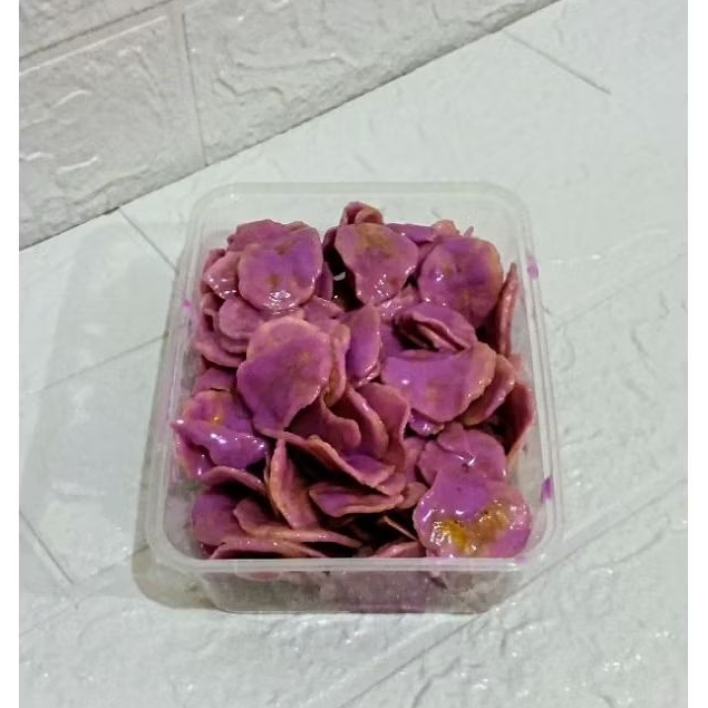 

250 gr. Keripik pisang LUMER RASA TARO dijamin enakkk