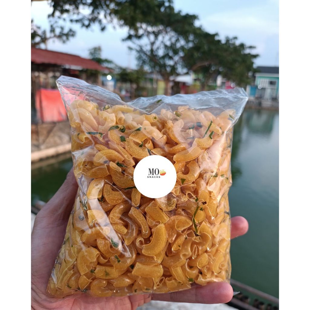 

Cahayadstore 500 Gram Makroni Cikruh Pedas Extra Daun Jeruk 1/2 Kg Makroni Bantet Cikruh Pedas