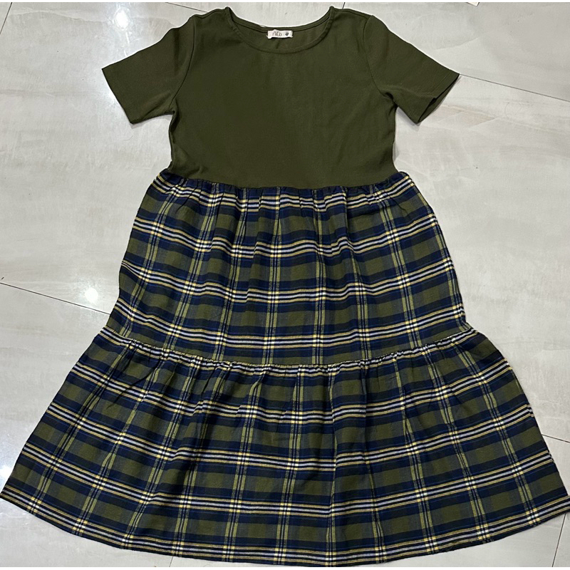 Dress hijau army dewasa