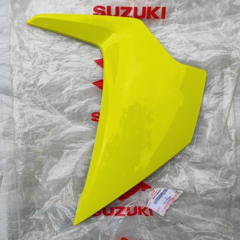 Cover tutup body depan sayap bagian kanan SUZUKI NEX 2 FI original 48112-49K0
