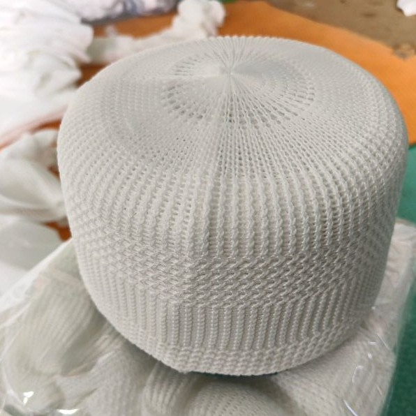 𝗕𝗛𝗡𝗞 - Peci Rajut Dewasa Peci Haji Putih Termurah Peci Rajut Sauvenir Haji Umroh / Peci Rajut Premiu