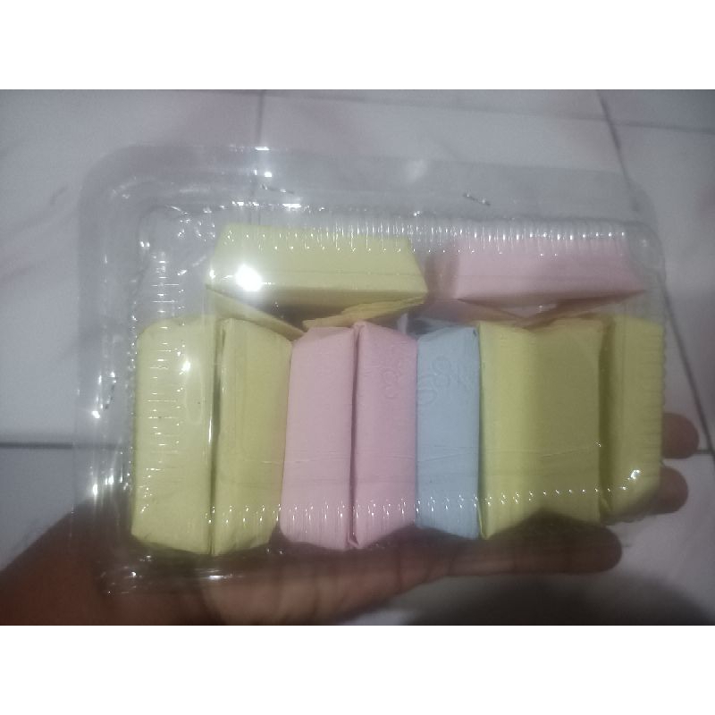

Kue Satu, kue tradisional buatan sendiri