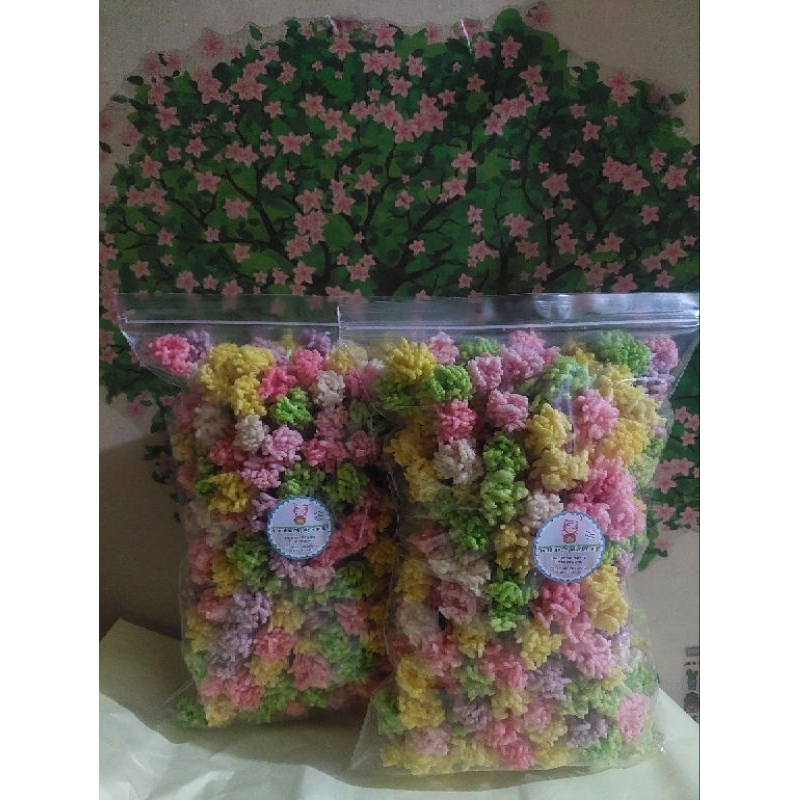 

Rengginang imut warna warni