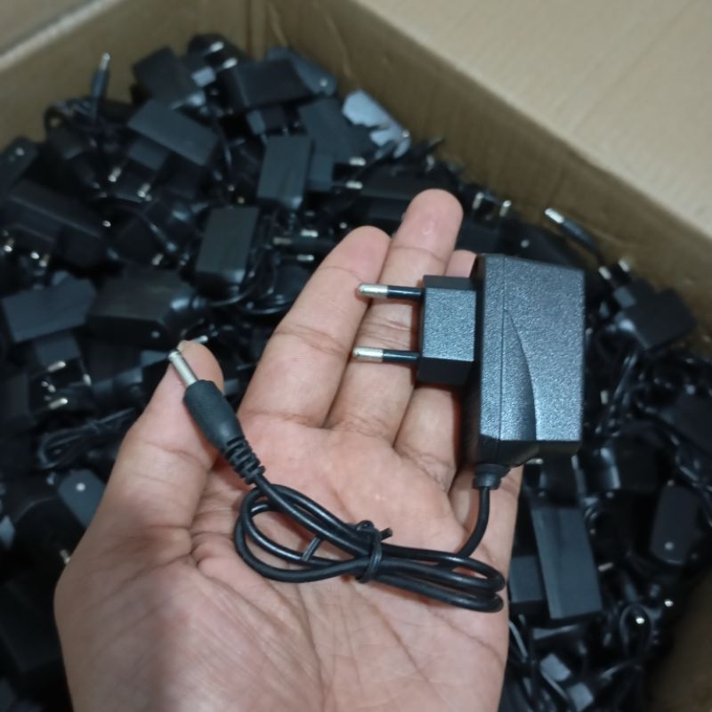 Charger senter kepala / cas senter jack besar 5,5mm umum