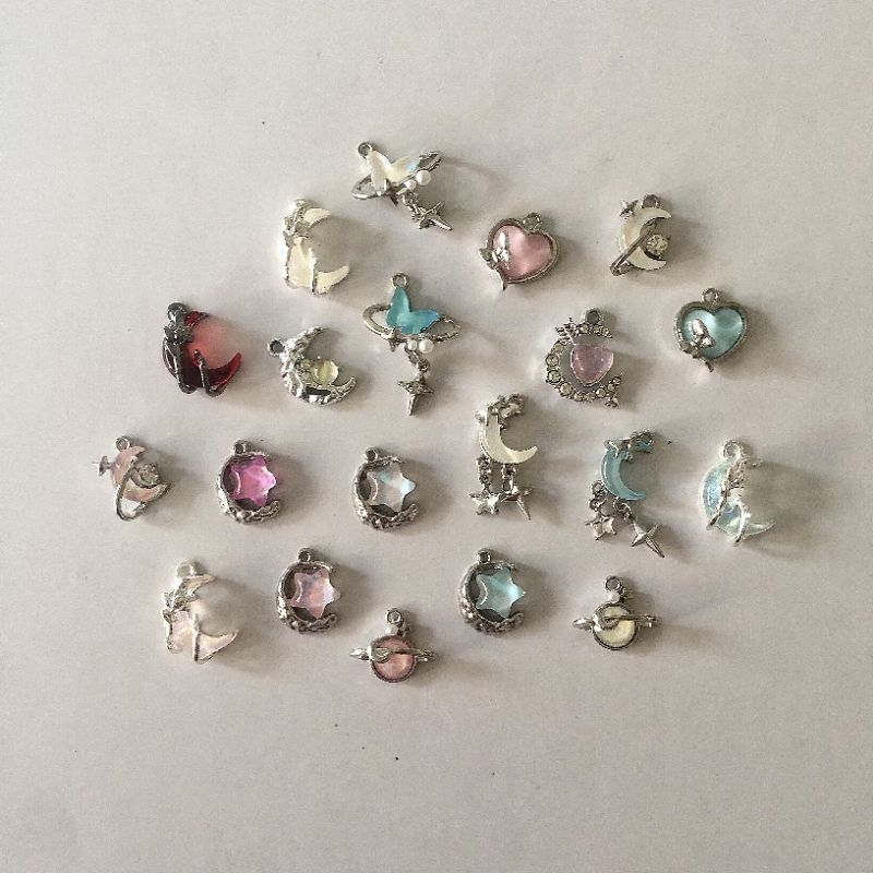 [MIN 15 ribu | per pcs] limited y2k diamond 3d star bintang heart love charm liotin pendant gelang k