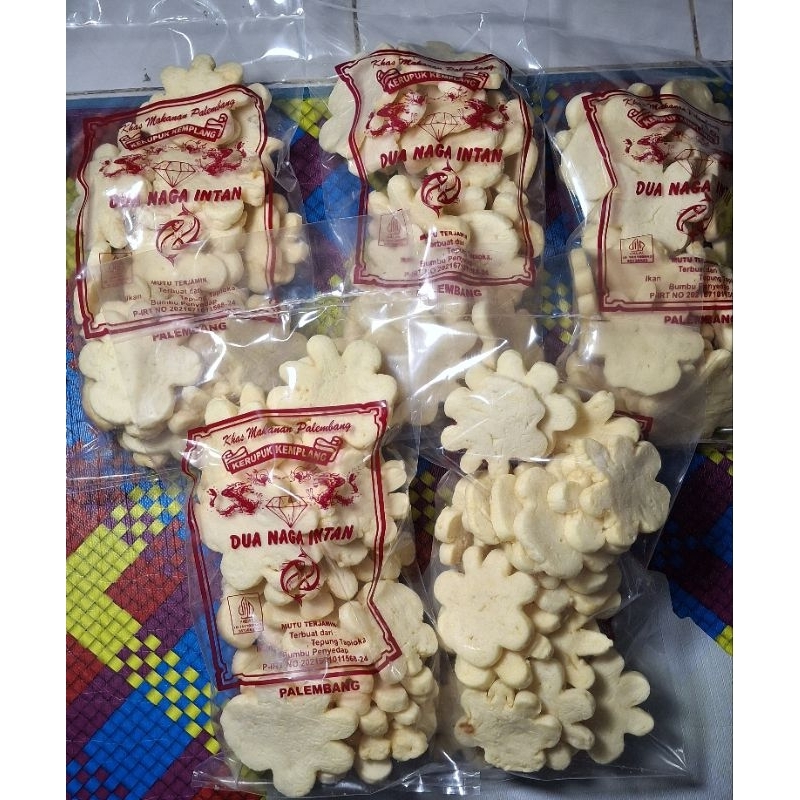 

Paket 1Kg Kemplang Bungga Masing" Kemasan 200Gram×5pcs