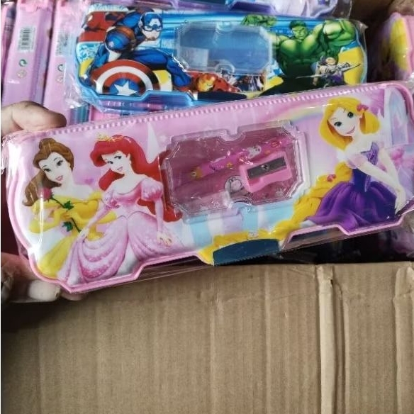 

TEMPAT PENSIL MAGNET SET PER PCS