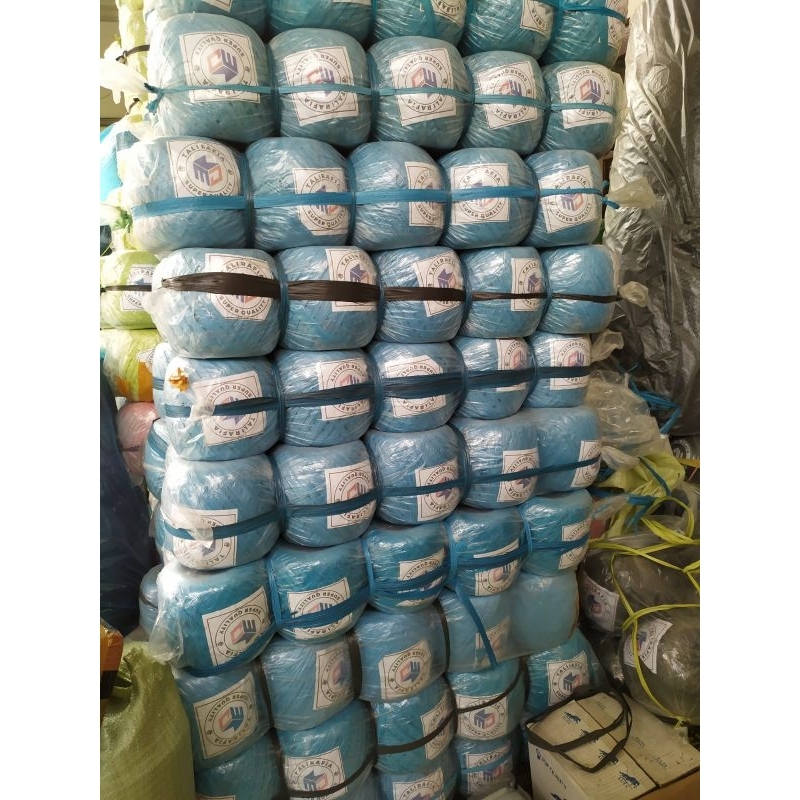 

Tali Rafia 1 Kg warna Biru