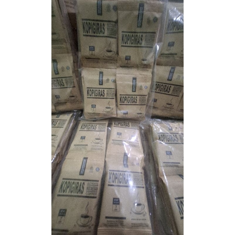 

Kopi GIRAS 10 Sachet 7gr , Kopi Robusta non gula praktis sekali seduh