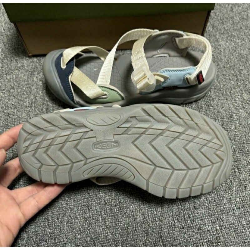 Sandal out doors keen zerraport KEEN Sandal Pria/Wanita Outdoor Adventure Style Nyaman & Tahan Lama