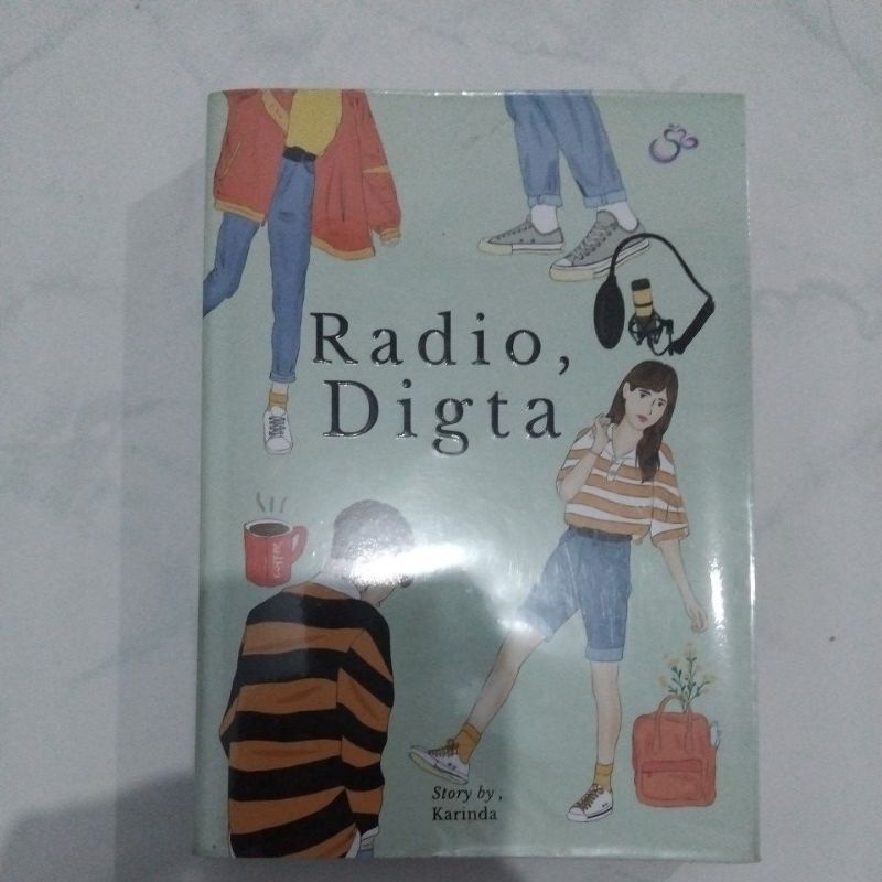 preloved novel Radio, Digta