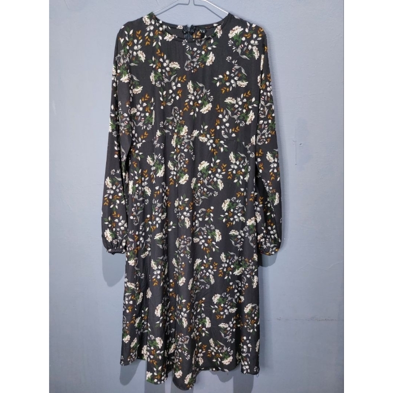 Midi Dress motif bunga