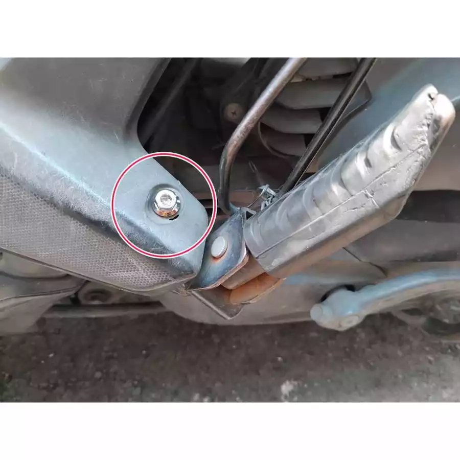 BAUT PROBOLT BAUT BODY STEP KAKI VARIO 125/150 HENG THAILAND 100% ORIGINAL