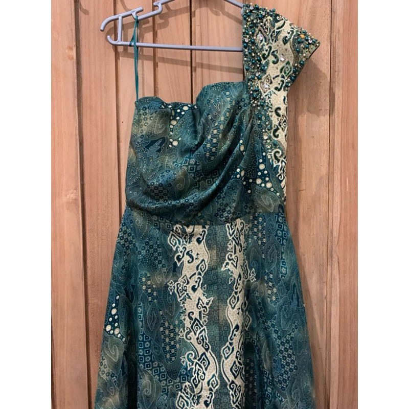 Long dress pesta batik