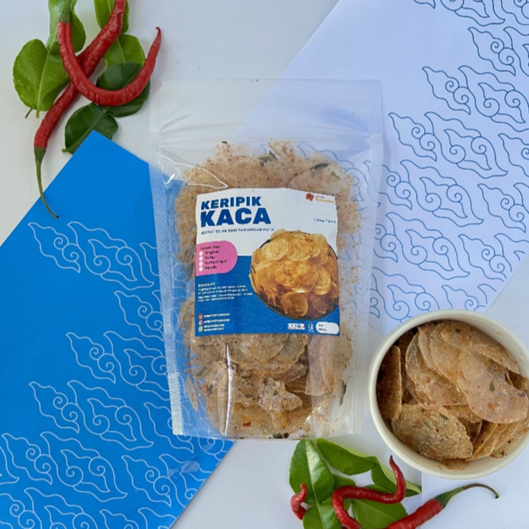 

KERIPIK KACA PEDAS DAUN JERUK 100gr (Premium Quality)