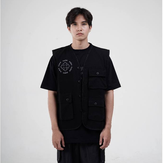 SAINANGEL VEST CROSS BLACK ON BLACK