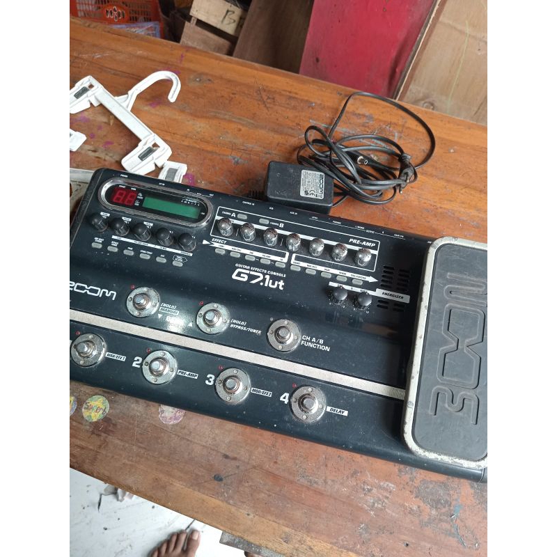 efek gitar ZOOM G7. 1ut+hard case