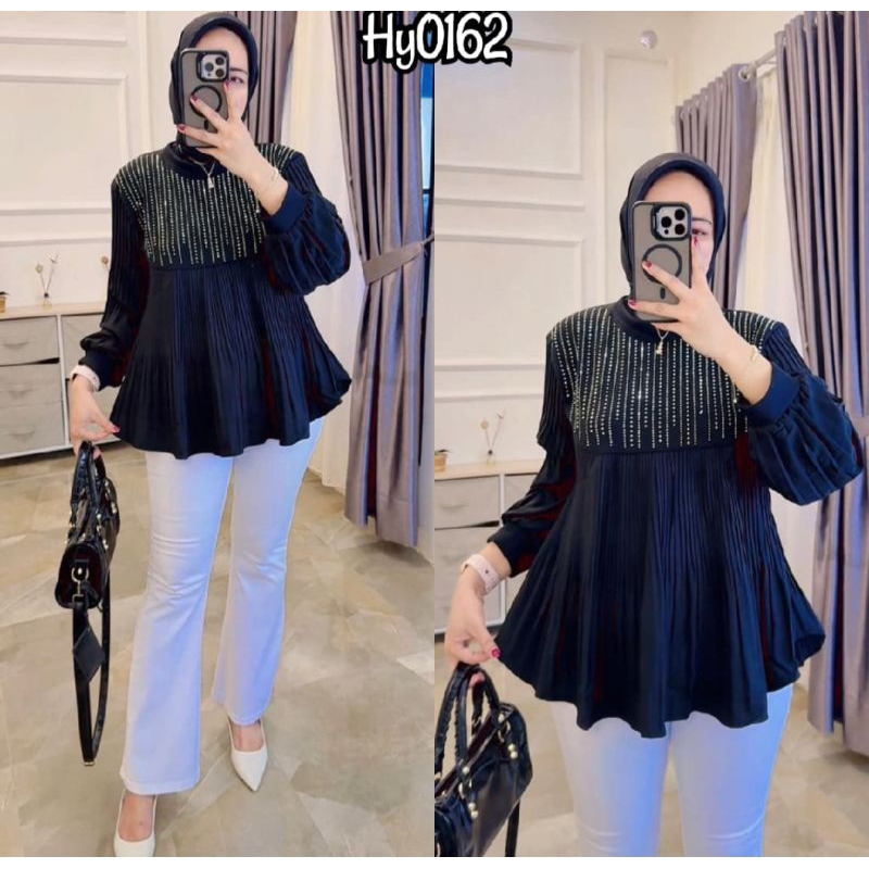 atasan blus wanita kaos knit rajut import plisket mute hitam
