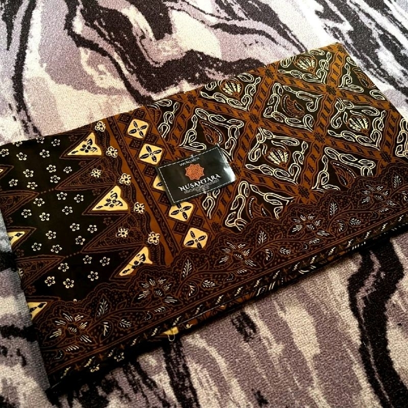 Sarung Batik Sidomukti Coklat