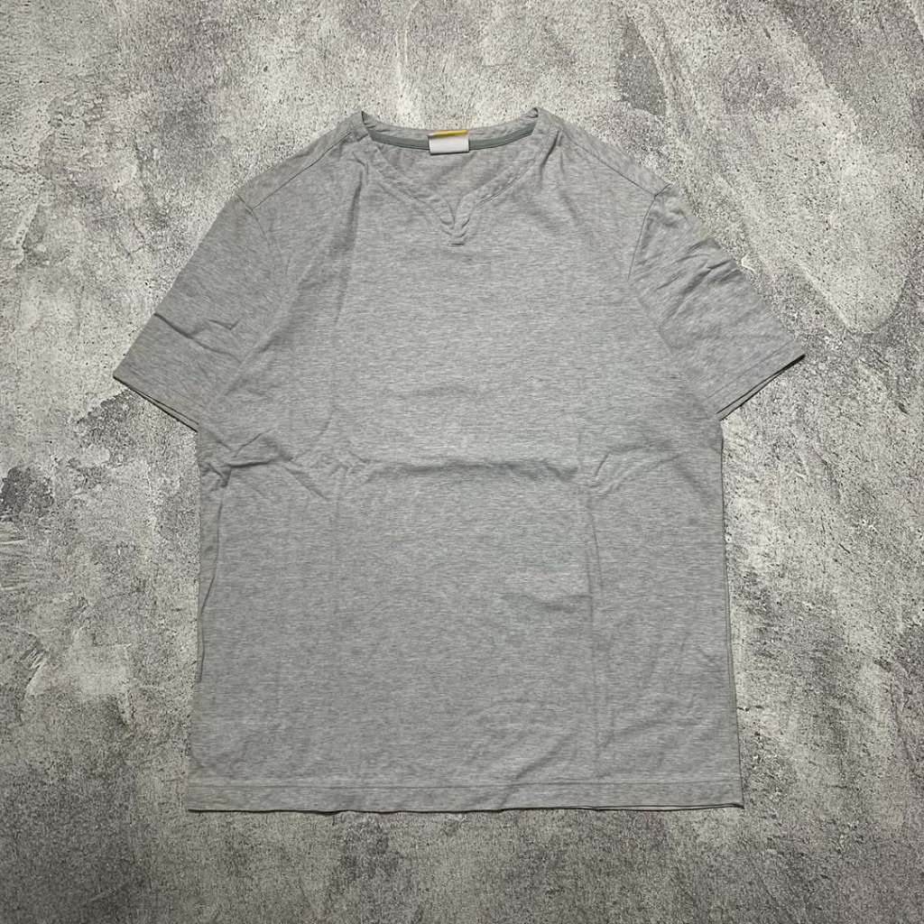 Kaos R Ziozia Size M