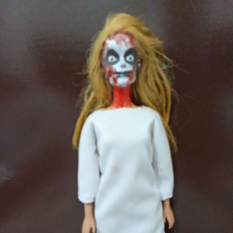 Boneka _hantu_kuntilanak