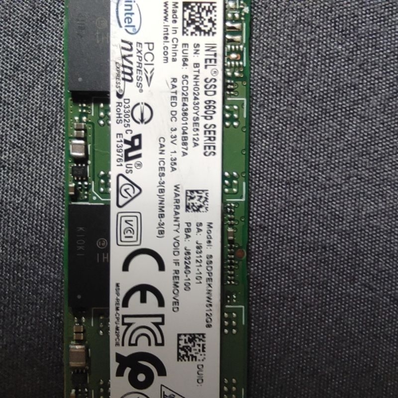 ssd 512 gb copotan Asus ROG Strix G512LI
