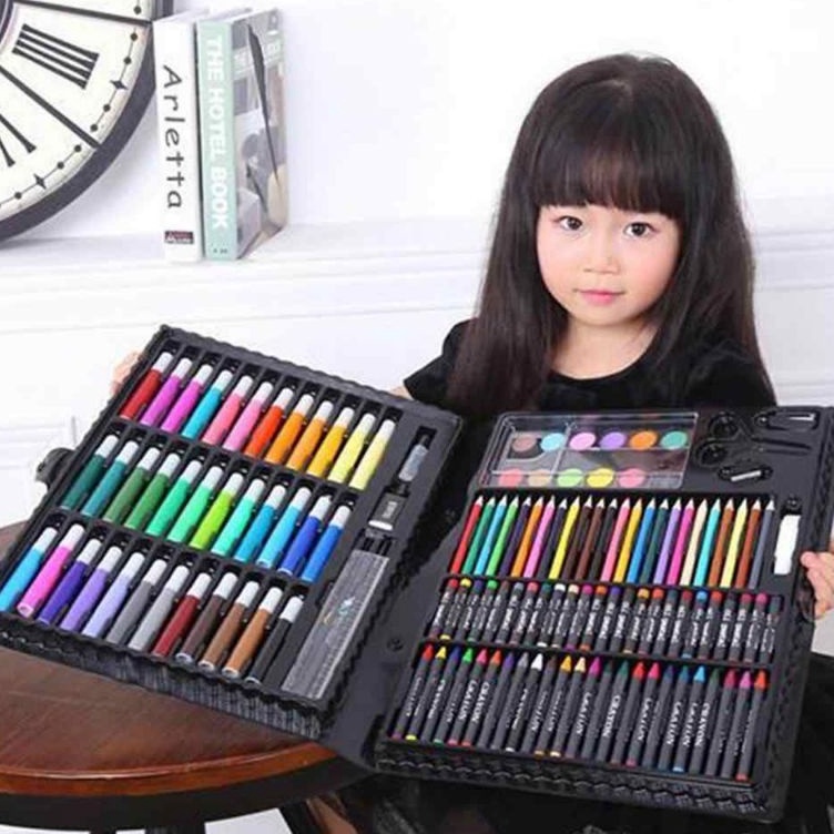 

KODE A68D Crayon Set Mewarnai Melukis Pensil Menggambat 15pc Alat Tulis anak