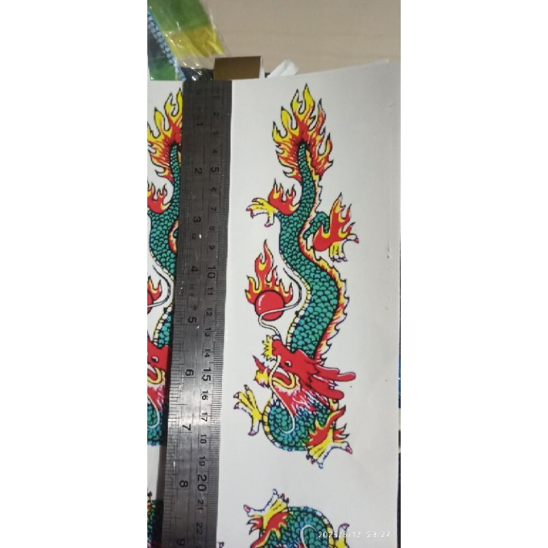

Stiker Naga Jadul (Hadap Kiri) Panjang 20 cm