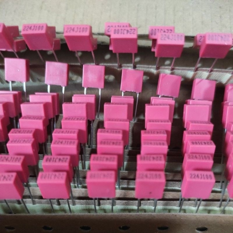 50 pcs kapasitor mkm 224 220n merah renteng capacitor mkm 224 220 n roll
