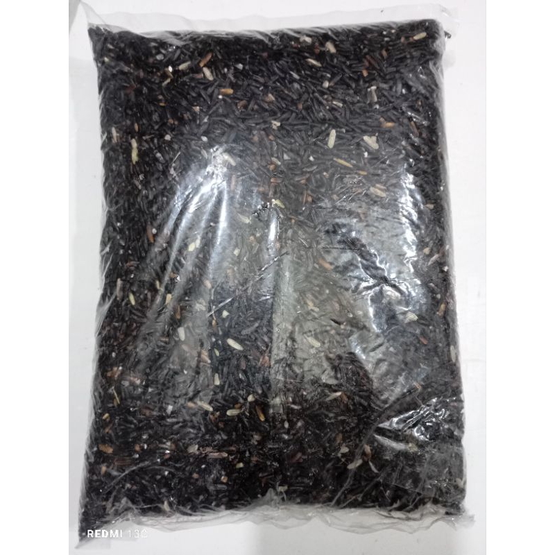 Ketan Hitam Pakan Burung