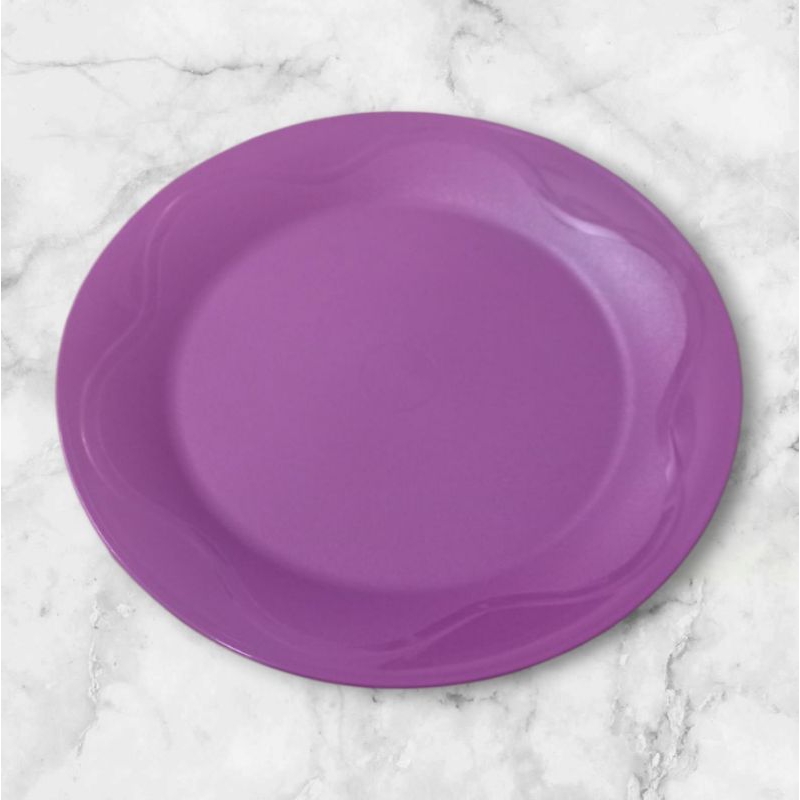 Plate/piring Tupperware
