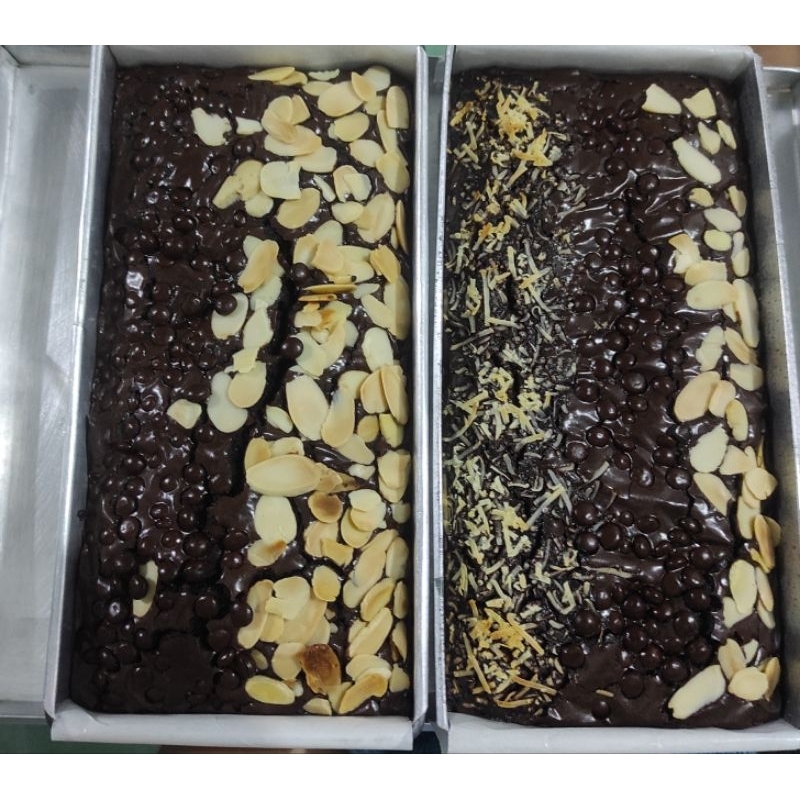 

ARUNIKA FUDGY BROWNIES - Coklat Premium, Chewy, Lumer, Homemade