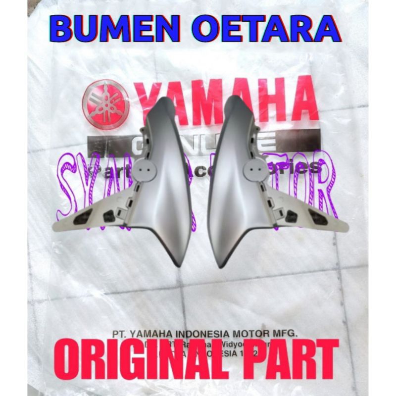 PANEL B3W-F835U-00-P B3W-F835V-00-P COVER PANEL SAYAP DEPAN MIO GEAR 125 SILVER ORIGINAL YAMAHA