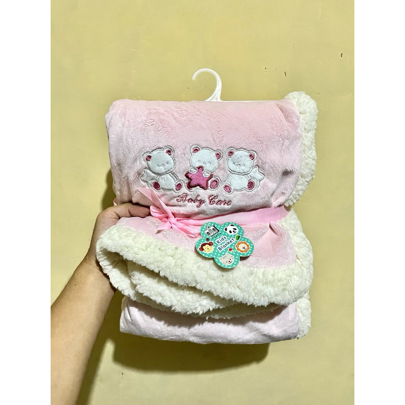 Baby Blanket / Selimut Bayi Bulu Halus Lembut