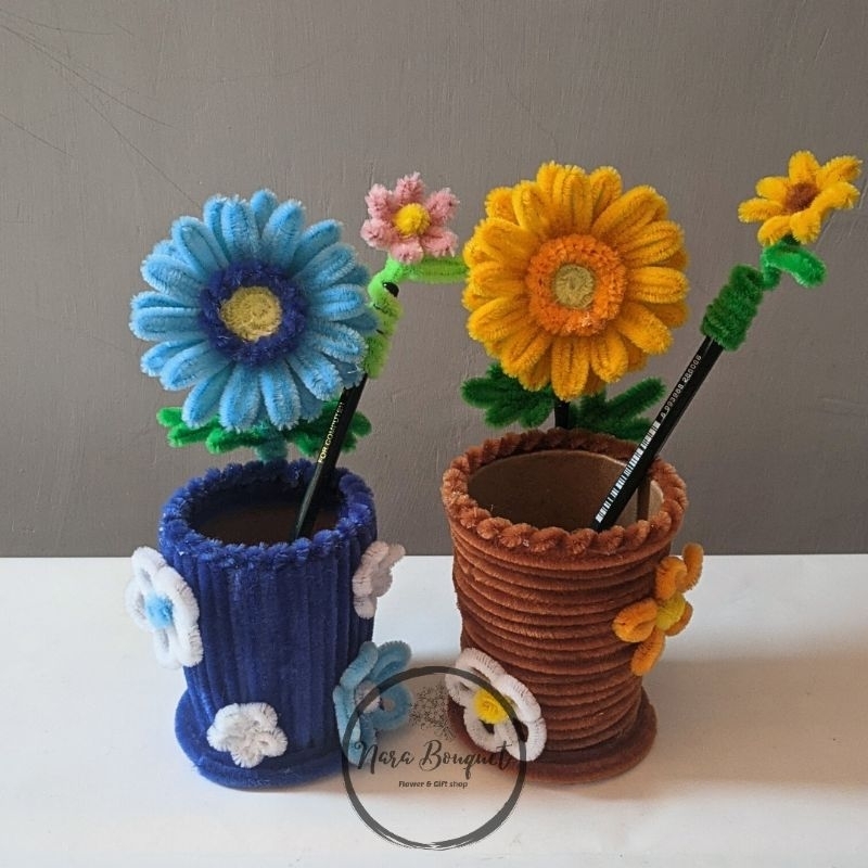 

Tempat pencil estetik tempat pencil lucu bunga pipe cleaner
