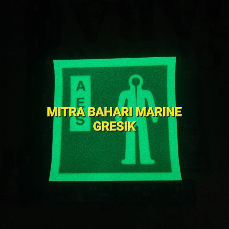 

Stiker IMO Symbol IMPA 334076 Anti Exposure Suit Ukuran 15x15cm Glow In The Dark