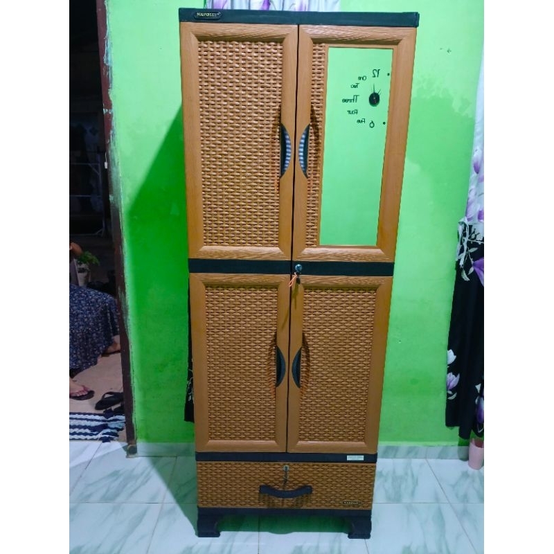 Lemari plastik napolly pake kaca pake gantungan1 lemari 2 fumgsi bisa gantungan bisa rakCABRO G77D.R