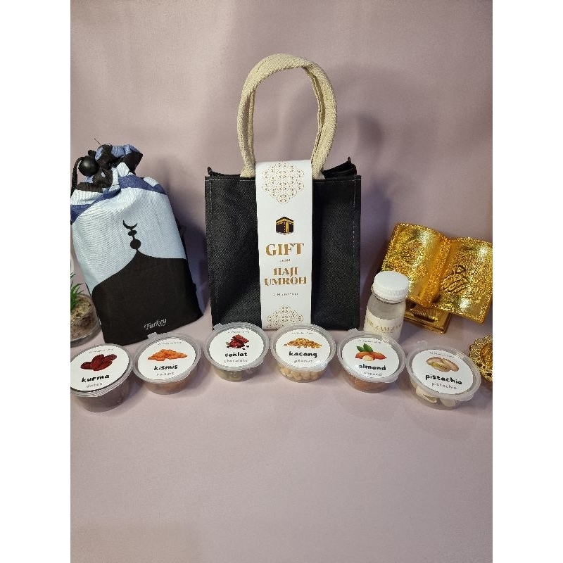 

Paket Arafah Sajadah | Paket Hampers Souvenir Oleh Oleh Haji dan Umroh | ToteBag