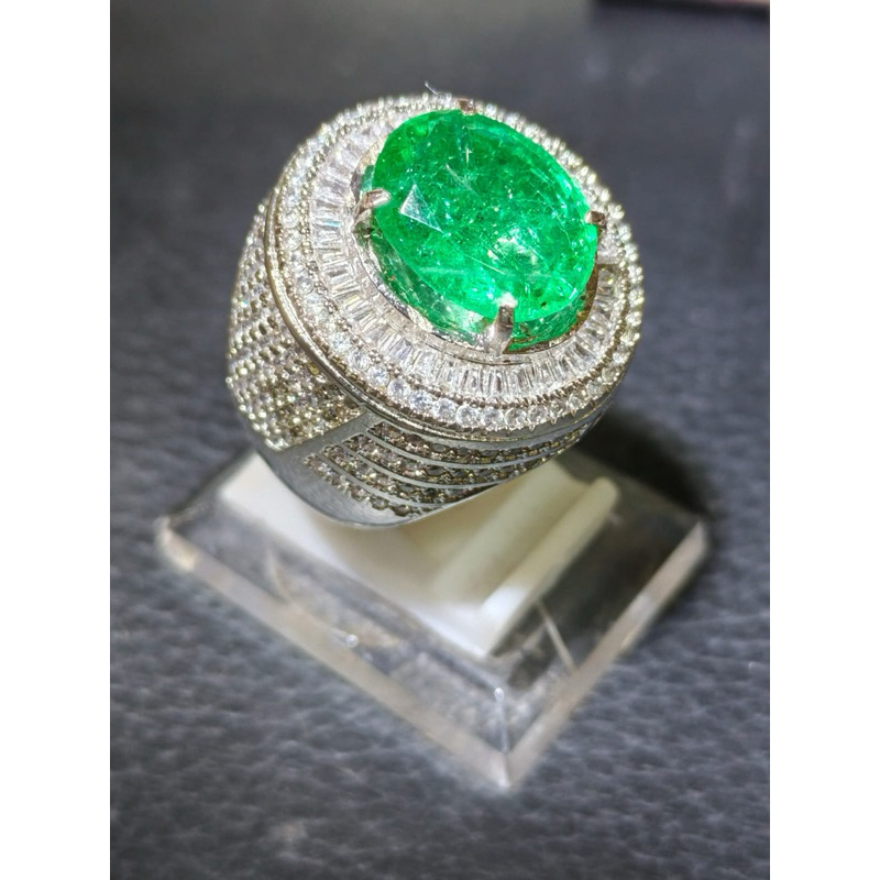 Zamrud Chatam Russia