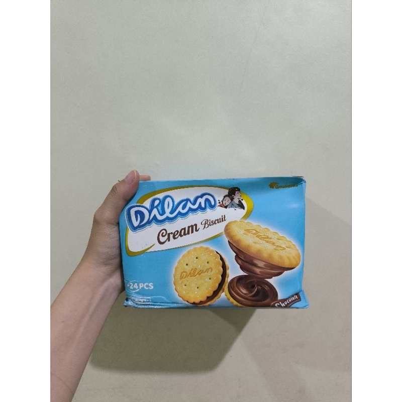 

Dilan cream biscuit, 1KOTAK (ISI 24PCS)