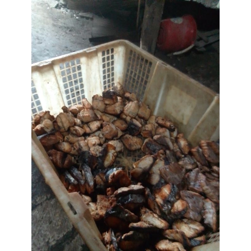 

Ikan manyung asap irisan sedang