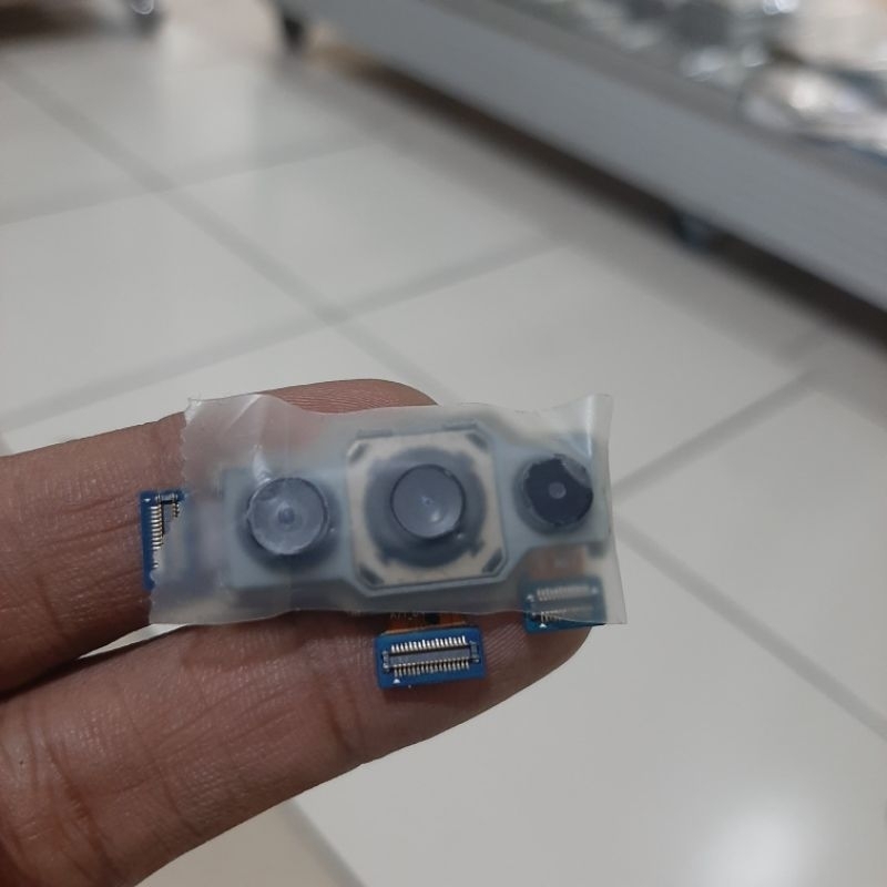 Kamera Belakang Samsung A71 Original Copotan