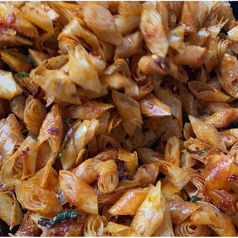 

Lumring (Lumpia Kering) daun jeruk - Snack